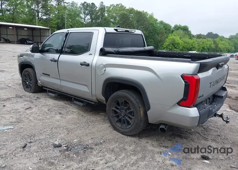 2022 Toyota Tundra Sr5 z USA, uszkodzony, nr VIN 5TFLA5DB4NX053351